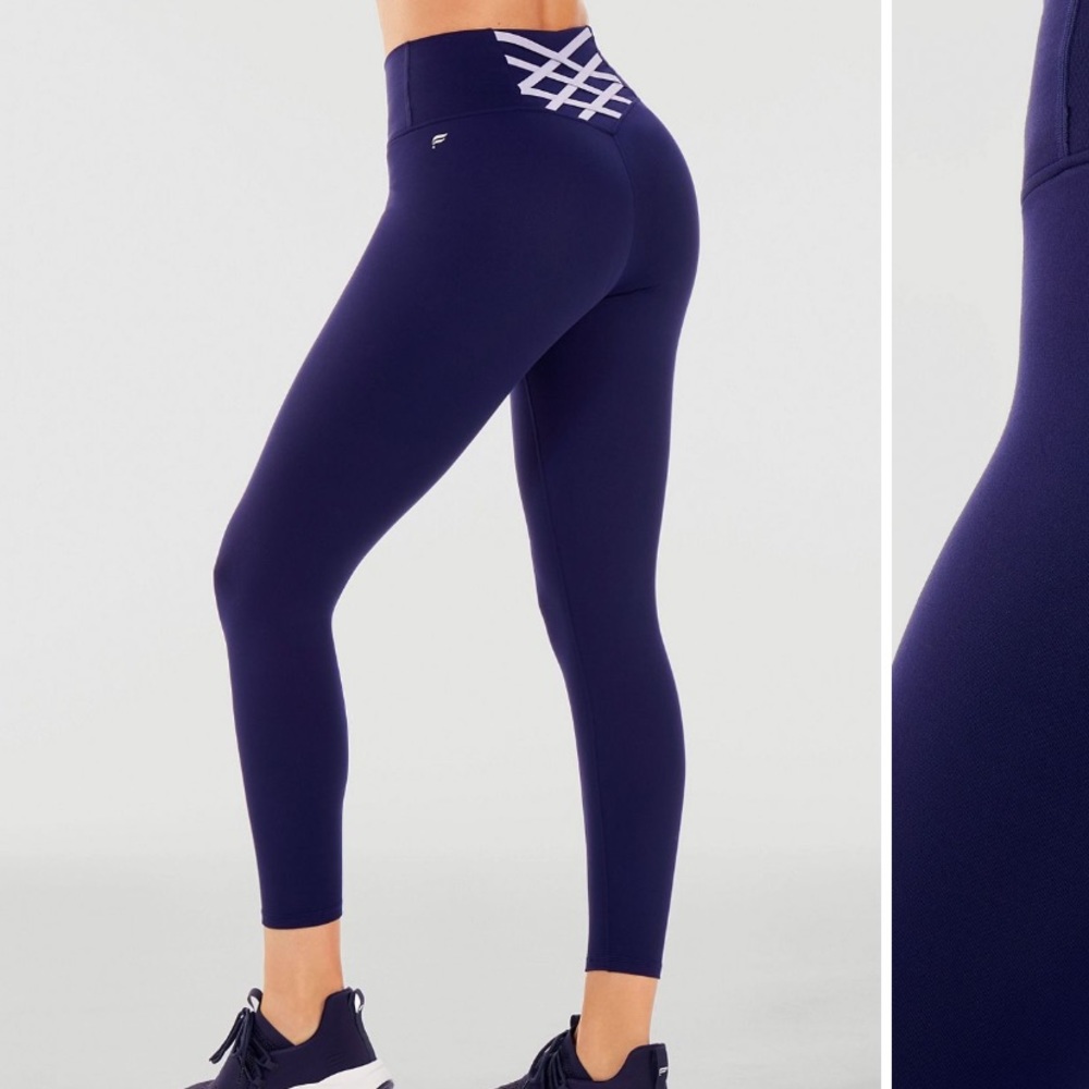 Fabletics The Boost 7/8 Leggings size XS, Color Abyss/Blue Violet